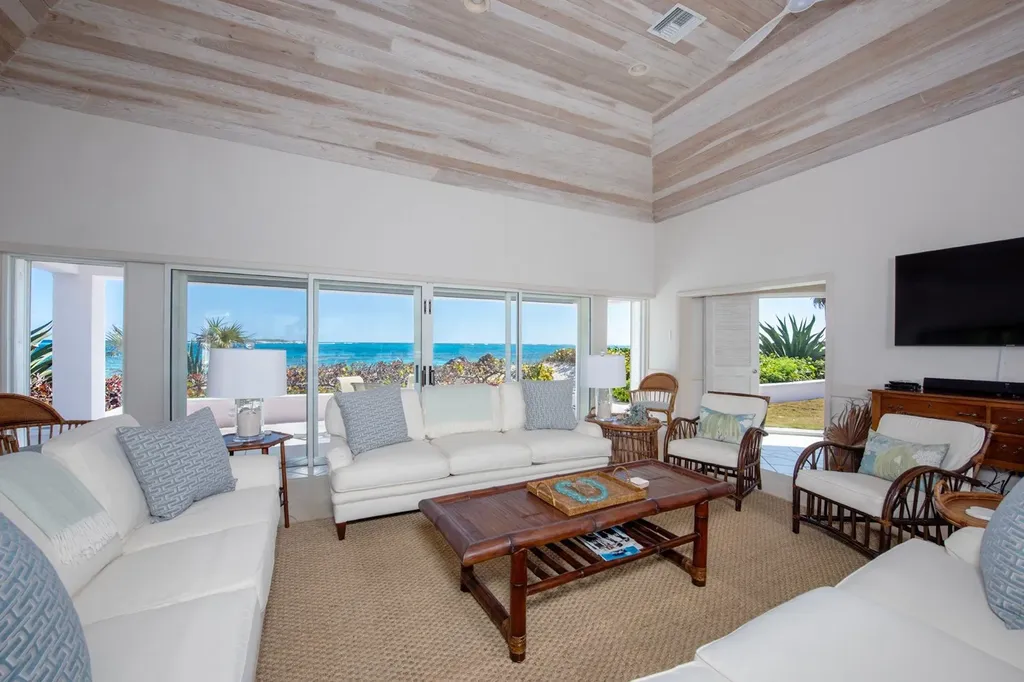 Plage Rose Estate Eleuthera BS