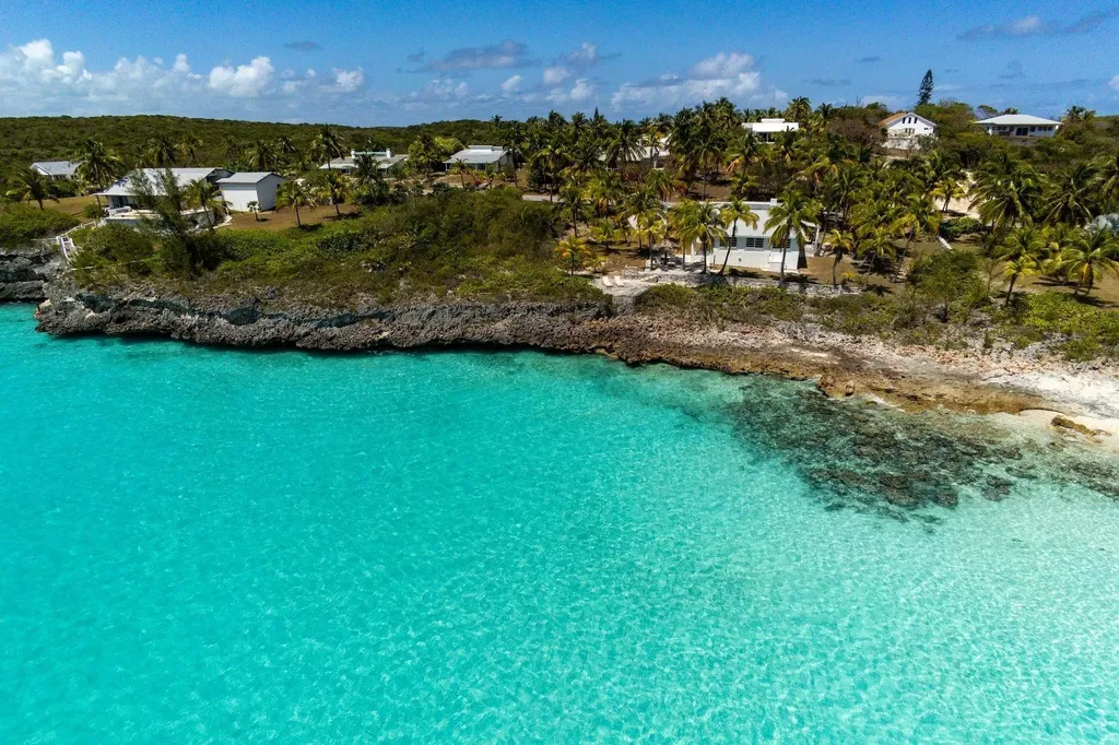 Treasure Hills Eleuthera BS
