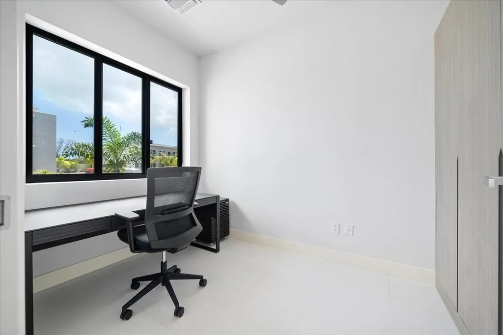 Love Beach West End New Providence Paradise Island BS