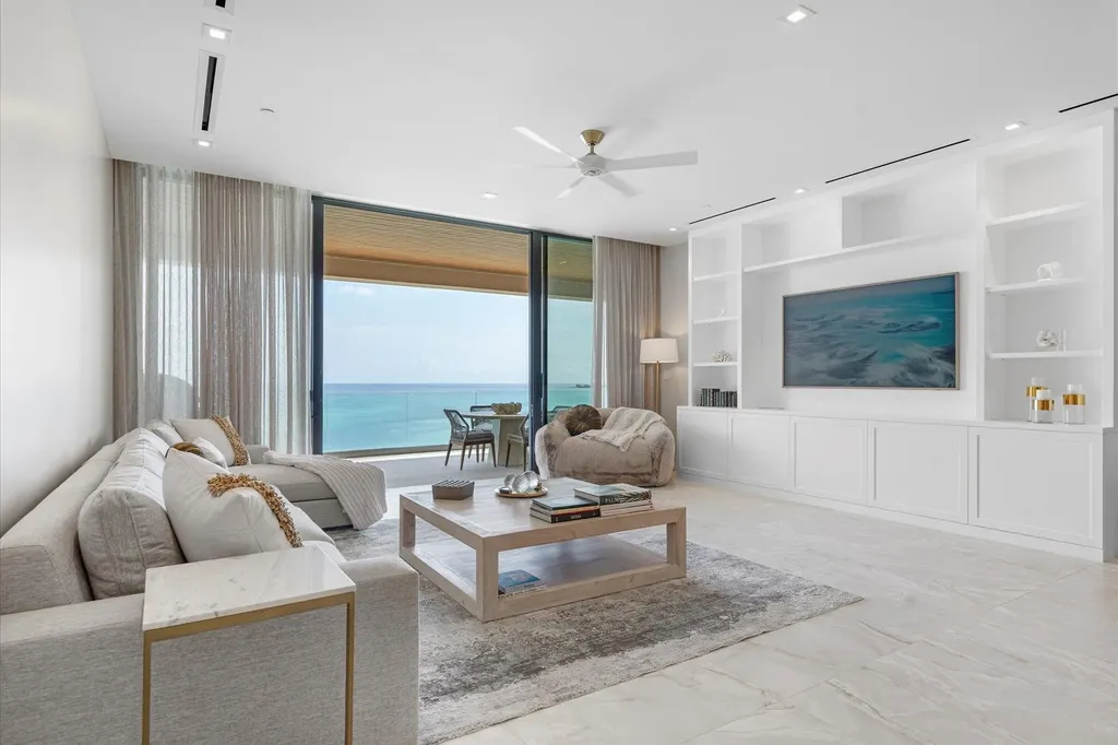Aqualina New Providence Paradise Island BS