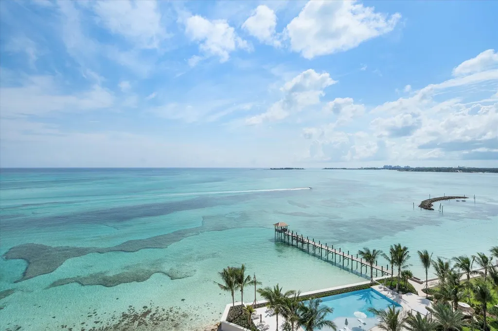 Aqualina New Providence Paradise Island BS