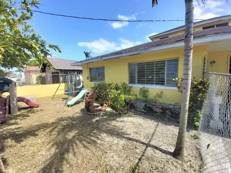 Bahama Avenue 11 New Providence Paradise Island BS