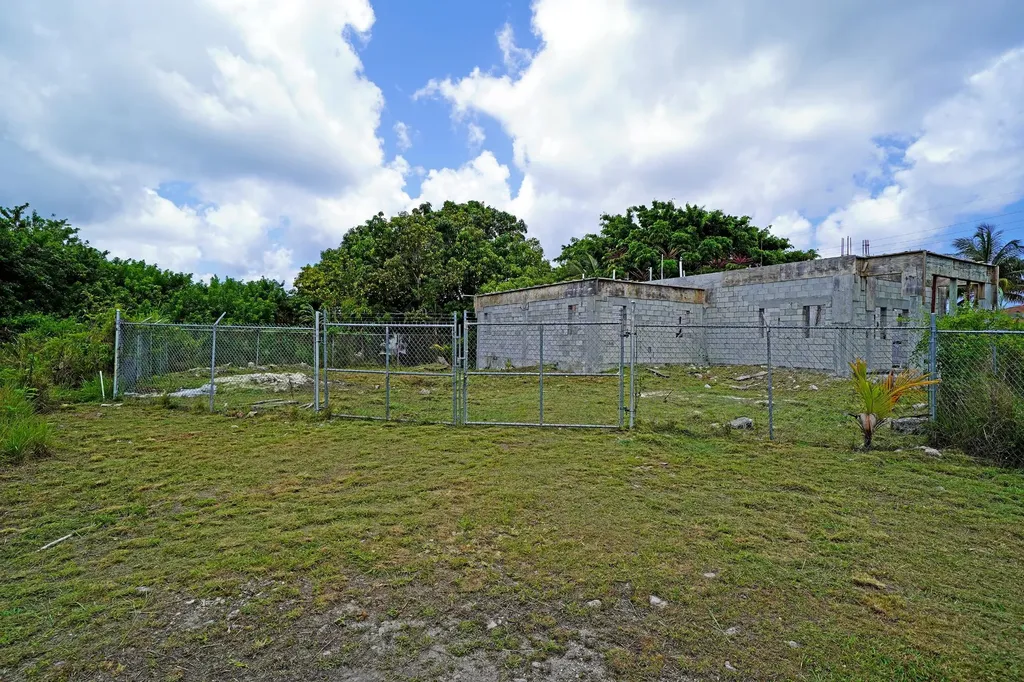 Tropical Gardens New Providence Paradise Island BS