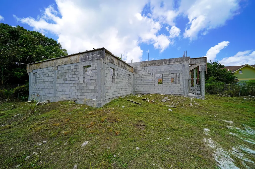 Tropical Gardens New Providence Paradise Island BS