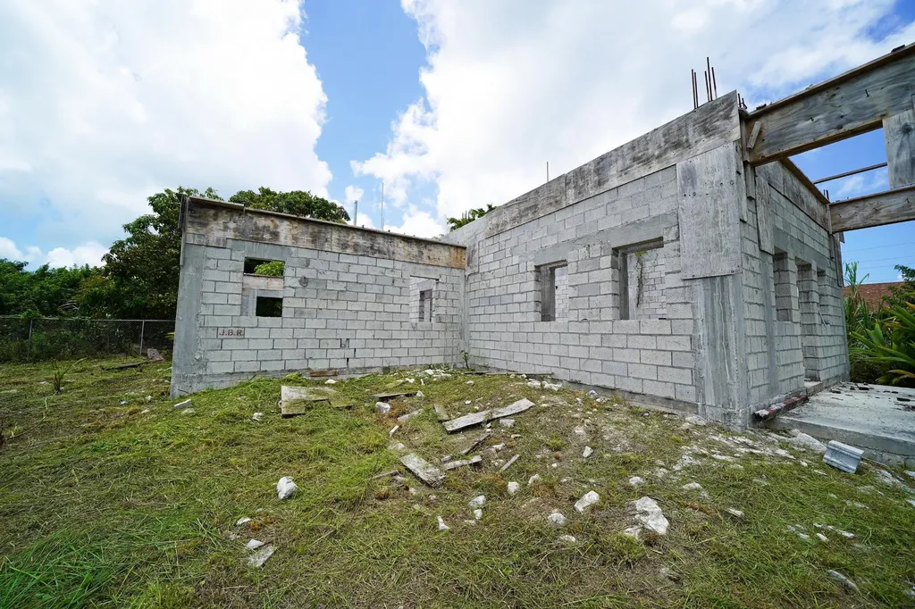 Tropical Gardens New Providence Paradise Island BS