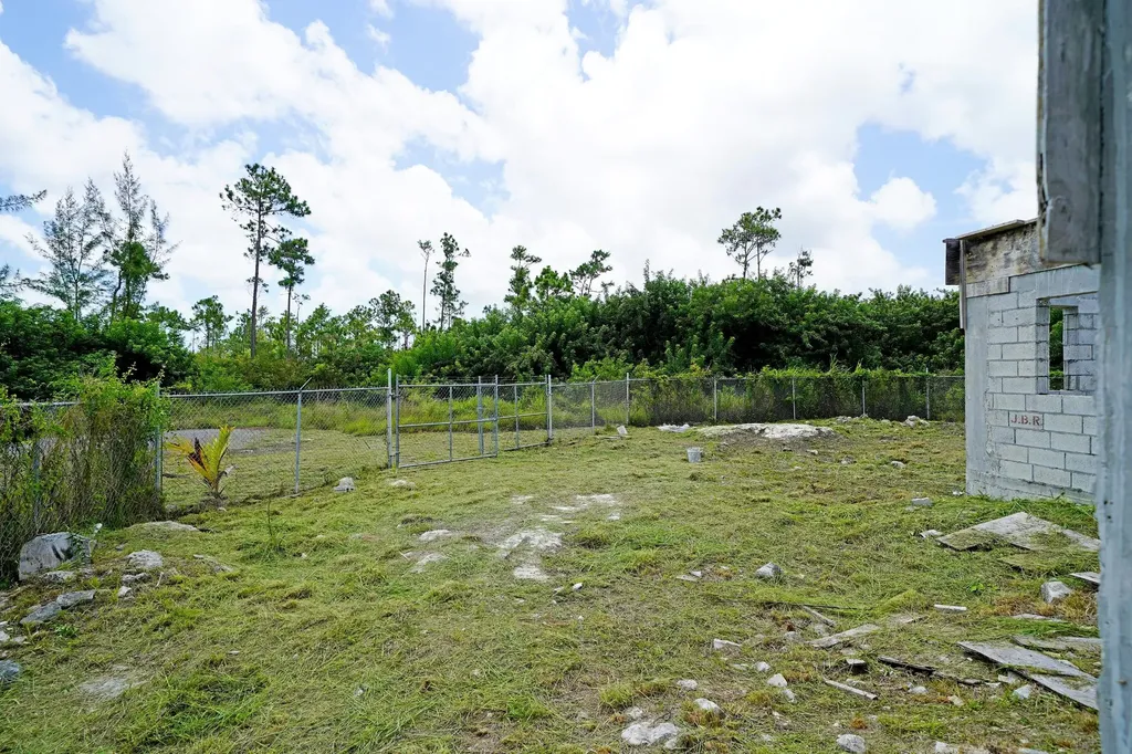 Tropical Gardens New Providence Paradise Island BS