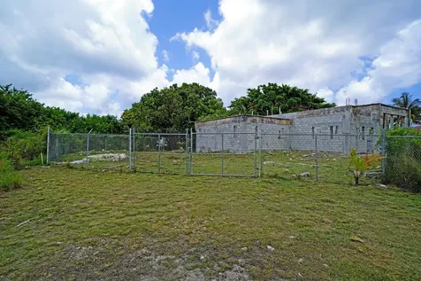 Tropical Gardens New Providence Paradise Island BS