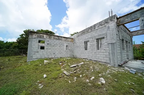 Tropical Gardens New Providence Paradise Island BS