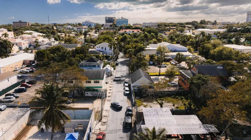 Dowdeswell Street 72 New Providence Paradise Island BS