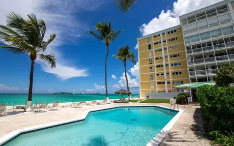 Penthouse 8b Conchrest New Providence Paradise Island BS