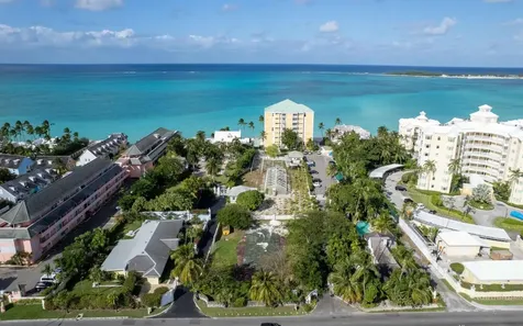 Penthouse 8b Conchrest New Providence Paradise Island BS