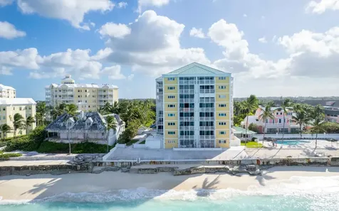 Penthouse 8b Conchrest New Providence Paradise Island BS