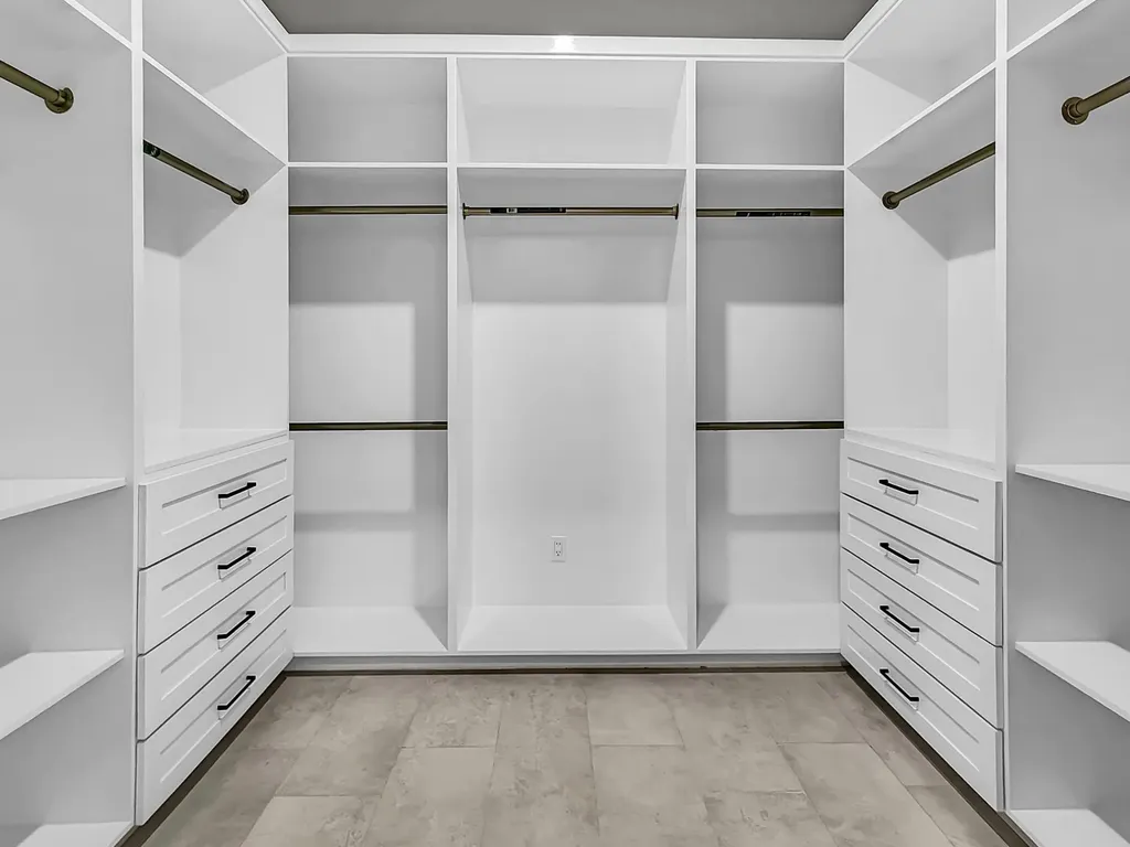 Balmoral, Sanford Drive New Providence Paradise Island BS