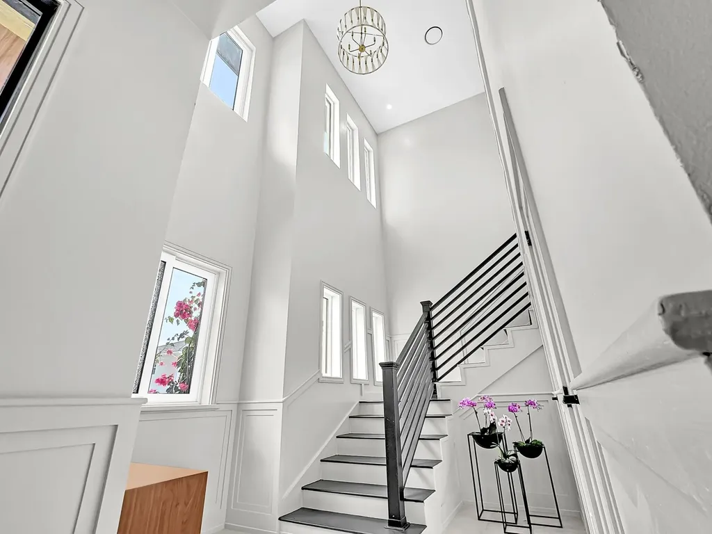 Balmoral, Sanford Drive New Providence Paradise Island BS