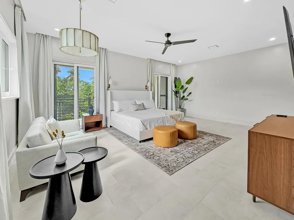 Balmoral, Sanford Drive New Providence Paradise Island BS