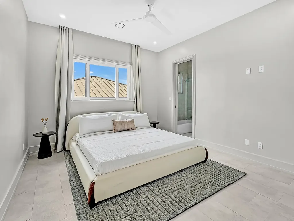 Balmoral, Sanford Drive New Providence Paradise Island BS