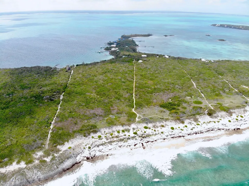 Tilloo Beachfront Lot 35 Abaco BS