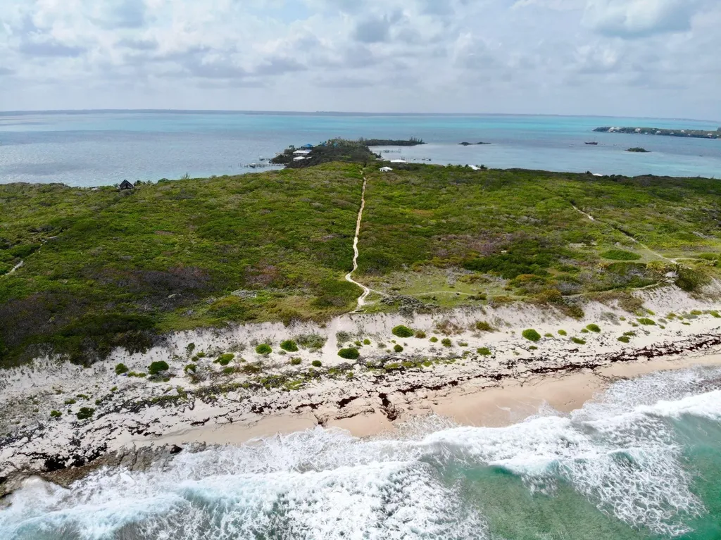Tilloo Beachfront Lot 35 Abaco BS