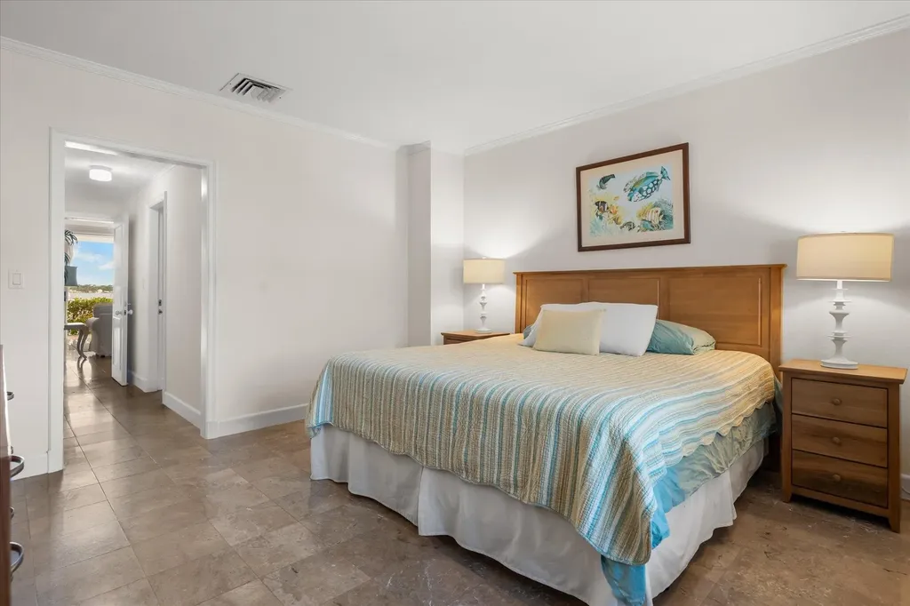 Noble House New Providence Paradise Island BS