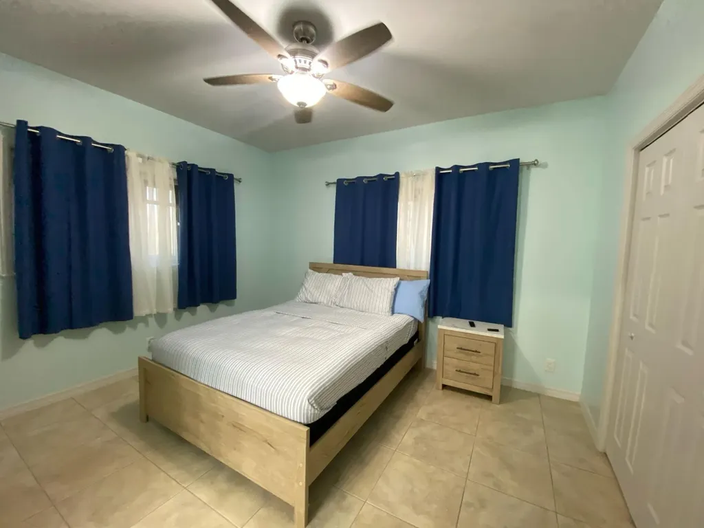 Lincoln Green Duplex Grand Bahama Freeport BS