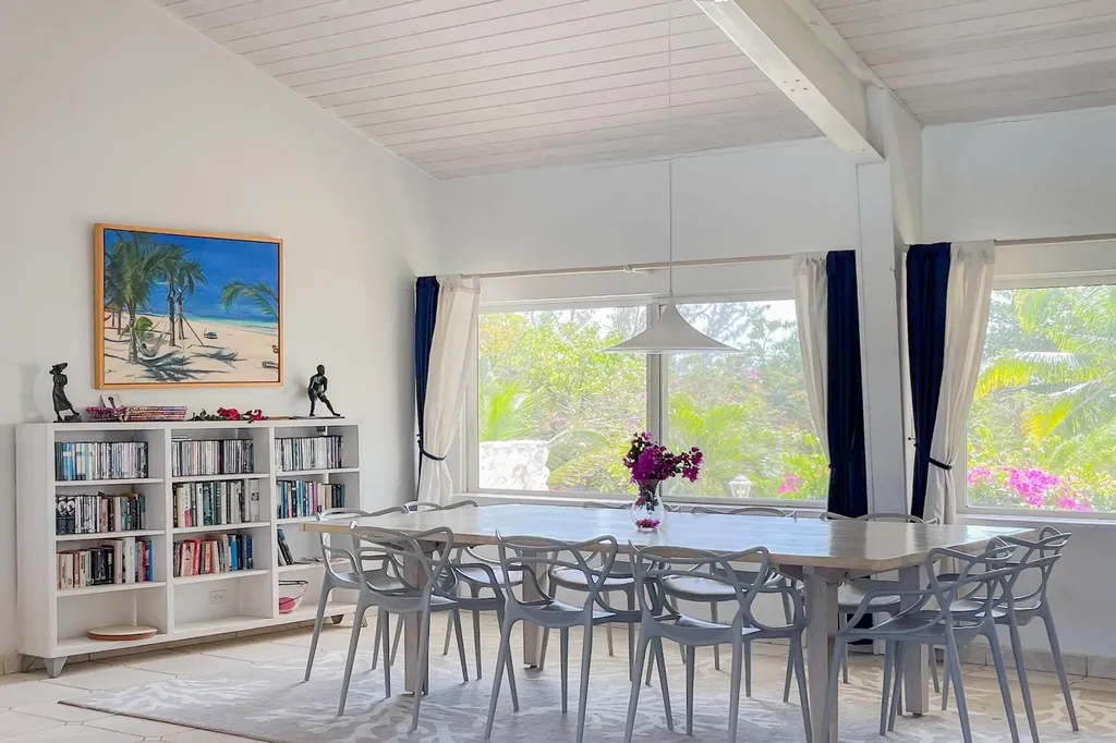 Helios Estate Eleuthera BS