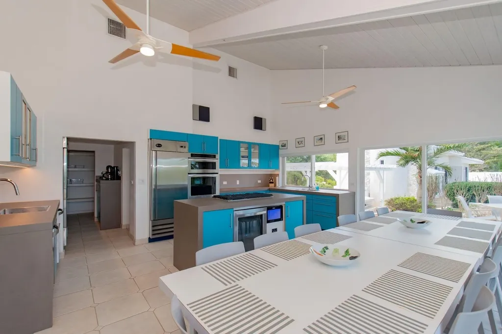 Helios Estate Eleuthera BS