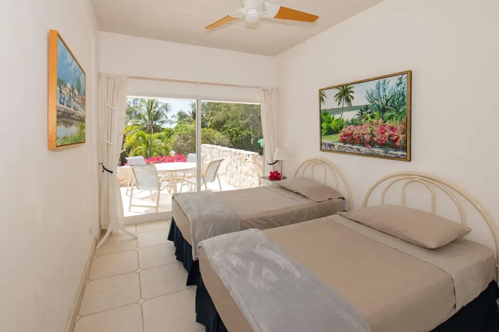 Helios Estate Eleuthera BS