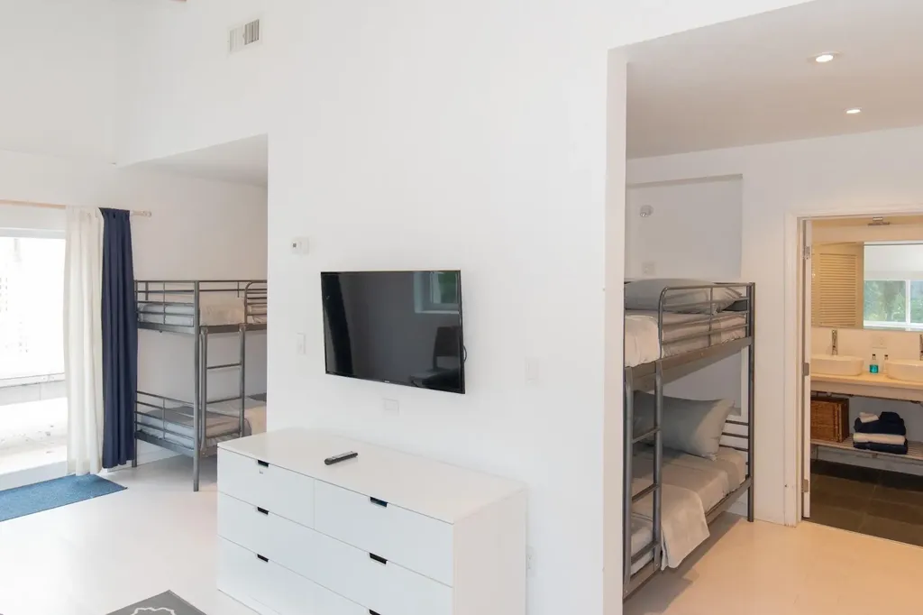 Helios Estate Eleuthera BS