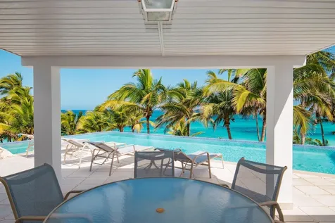 Helios Estate Eleuthera BS