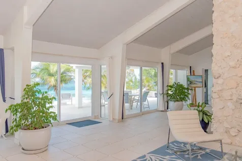 Helios Estate Eleuthera BS