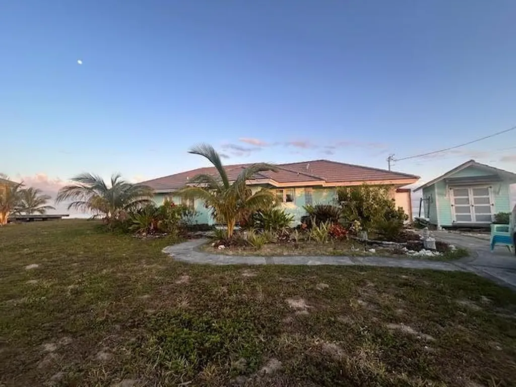 Pelican Point Grand Bahama Freeport BS