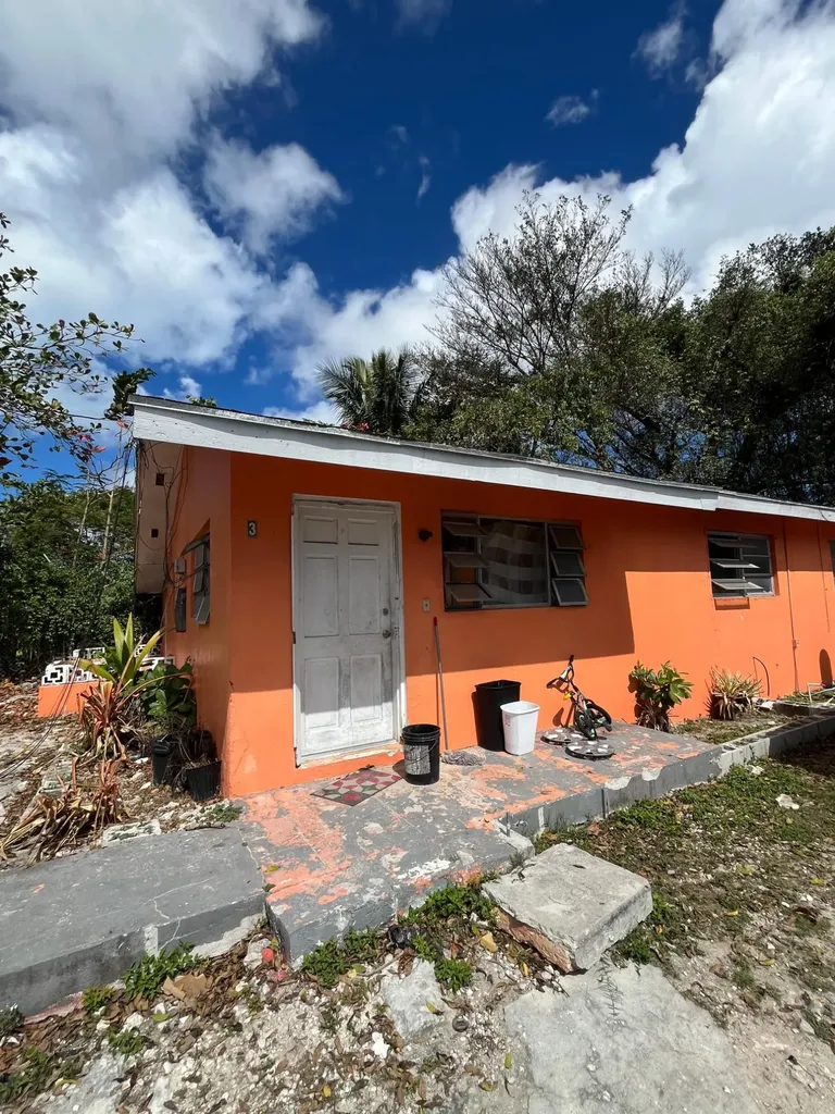 Davis Street, Oakes Field 3 New Providence Paradise Island BS