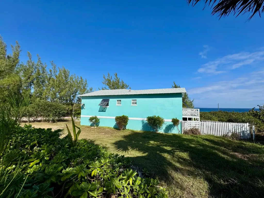 Sugar Apple, Rainbow Bay Eleuthera BS
