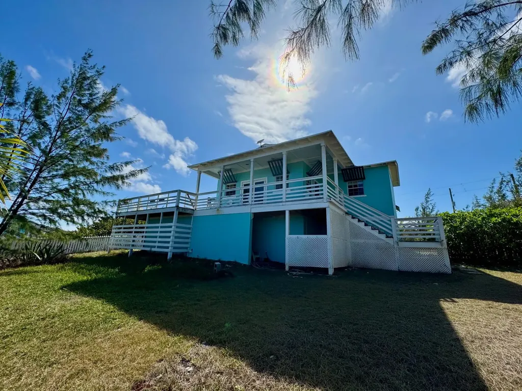 Sugar Apple, Rainbow Bay Eleuthera BS