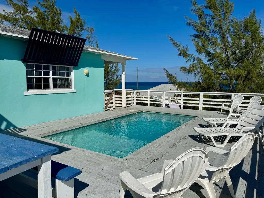 Sugar Apple, Rainbow Bay Eleuthera BS