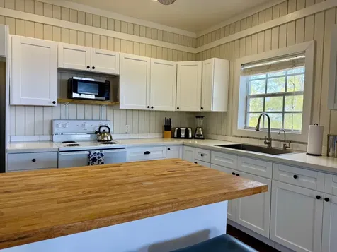 Sugar Apple, Rainbow Bay Eleuthera BS