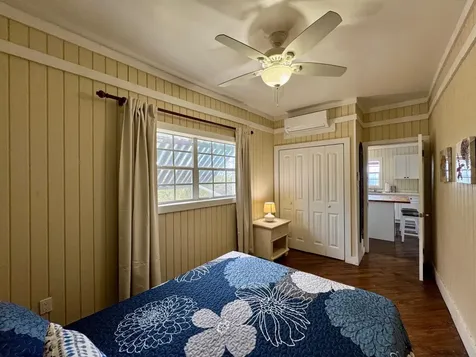 Sugar Apple, Rainbow Bay Eleuthera BS