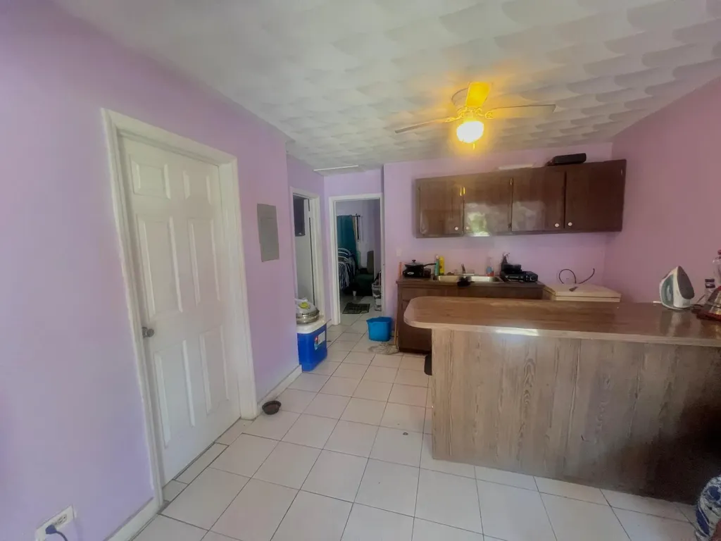 Adderley's Terrace 5 New Providence Paradise Island BS