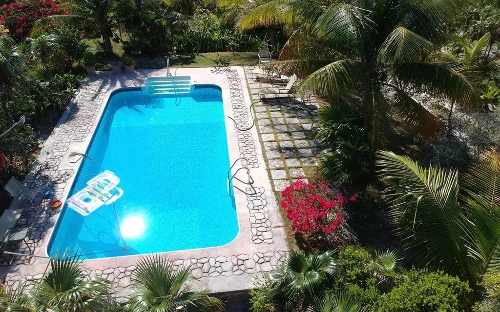 Rainbow Cottage Greenwood Cat Island BS