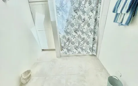 Rainbow Cottage Greenwood Cat Island BS