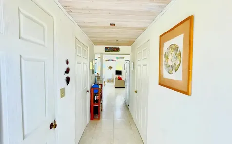 Rainbow Cottage Greenwood Cat Island BS