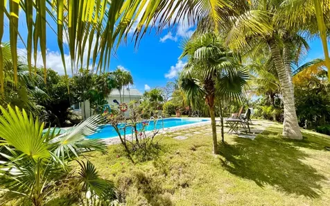 Rainbow Cottage Greenwood Cat Island BS