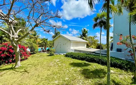 Rainbow Cottage Greenwood Cat Island BS