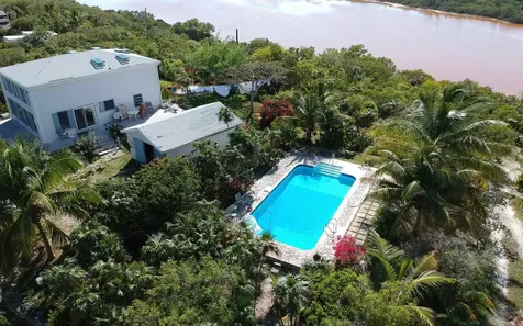 Rainbow Cottage Greenwood Cat Island BS