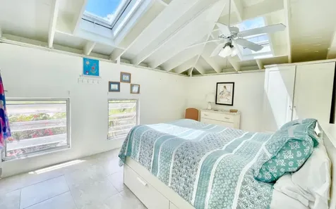 Rainbow Cottage Greenwood Cat Island BS