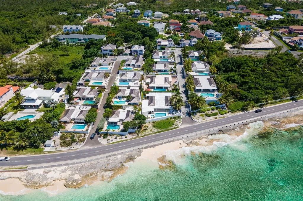 Tusculum 8 New Providence Paradise Island BS