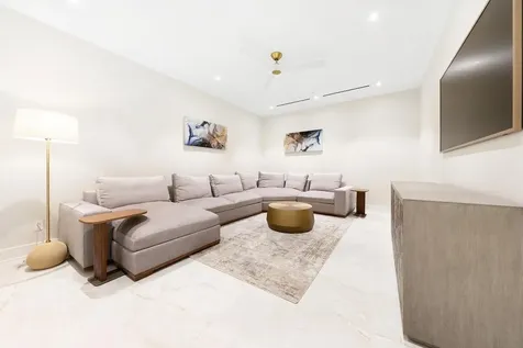 Penthouse 2, Aqualina New Providence Paradise Island BS