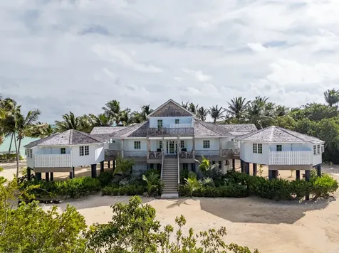 Queen Pineapple Andros BS