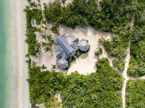 Queen Pineapple Andros BS