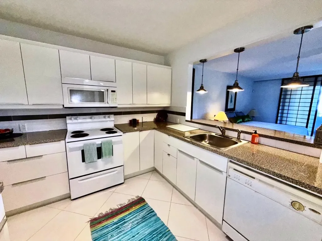 Silver Point Grand Bahama Freeport BS